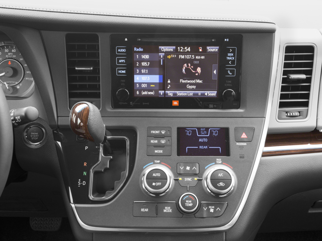 2016 Toyota Sienna XLE