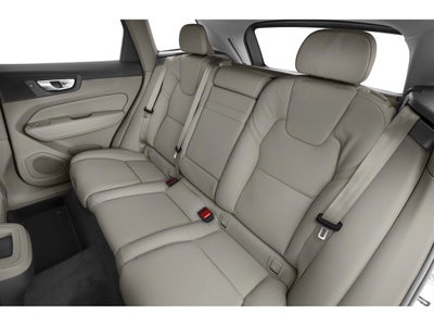 2021 Volvo XC60 Momentum