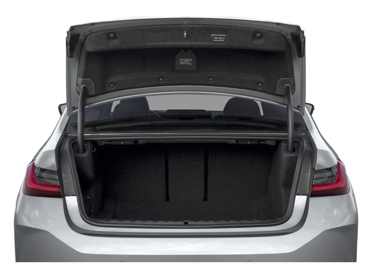 2025 BMW 3 Series 330i