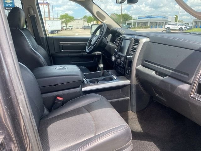 2016 RAM 1500 Sport