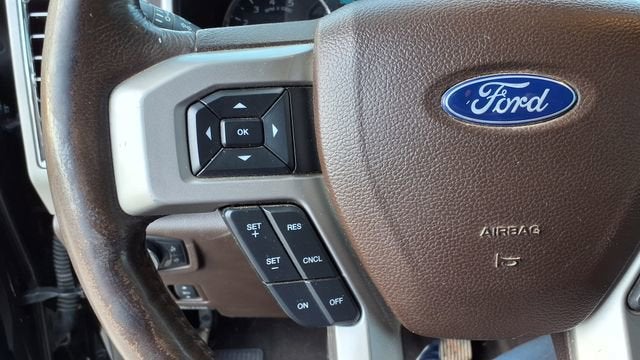 2017 Ford Super Duty F-250 SRW Lariat