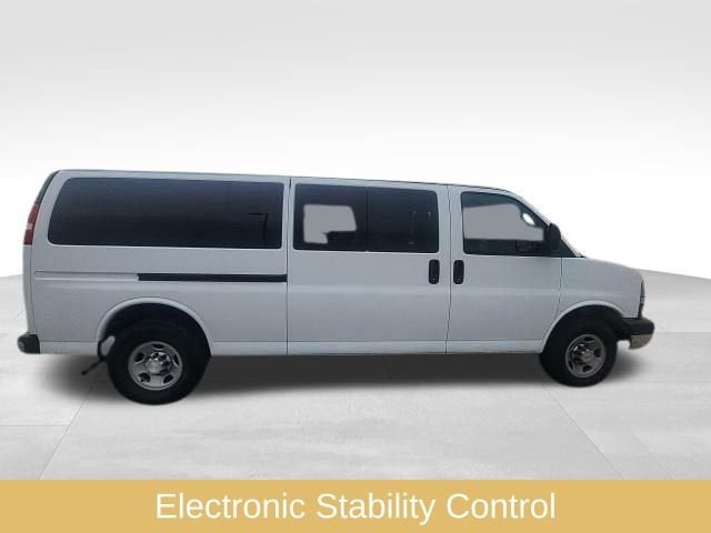 2016 Chevrolet Express Passenger 3500 LT