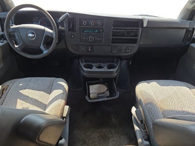 2017 Chevrolet Express Passenger 3500 LT