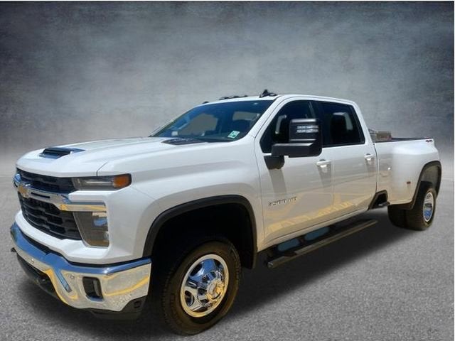 2025 Chevrolet Silverado 3500 HD LT DRW