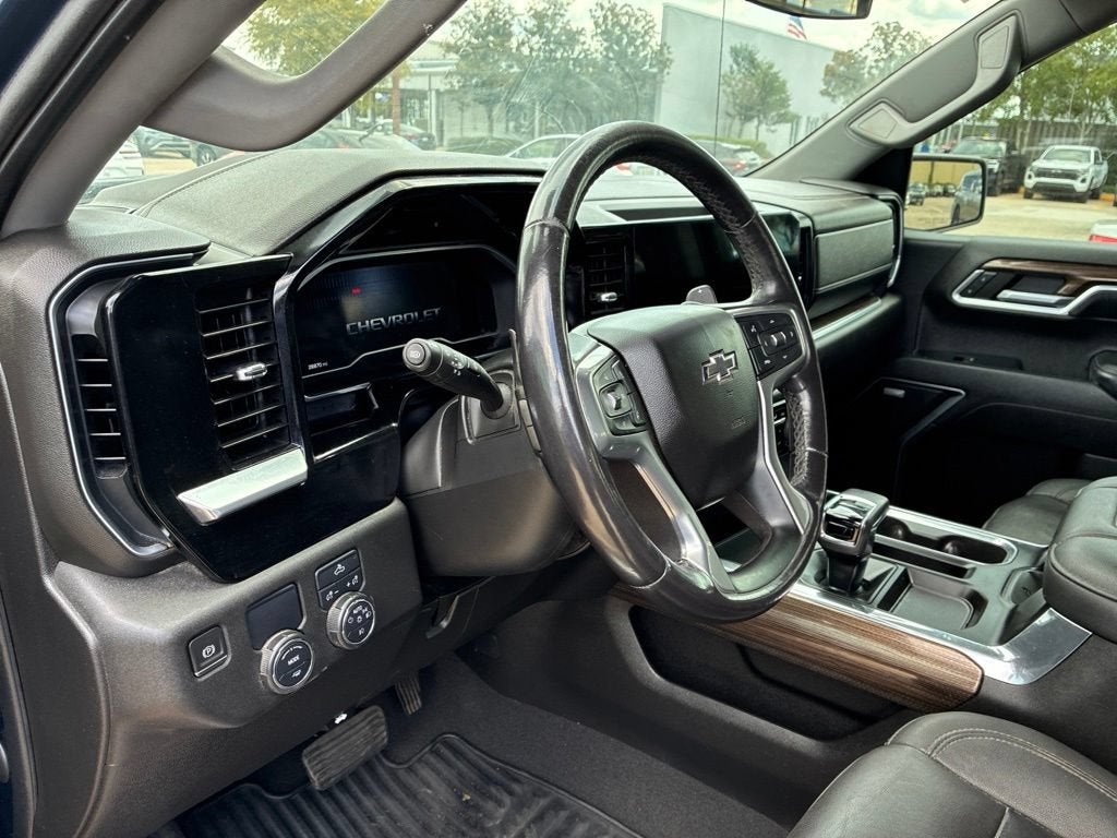2022 Chevrolet Silverado 1500 RST
