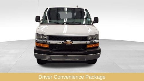 2025 Chevrolet Express Cargo WT