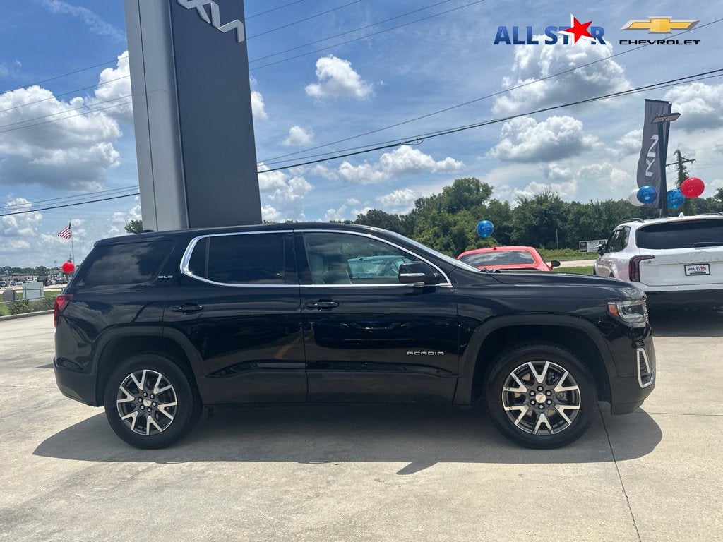 2022 GMC Acadia SLE