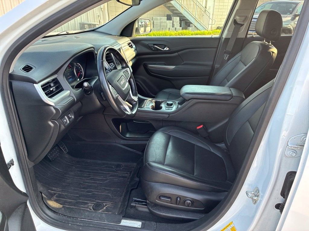 2020 GMC Acadia SLT