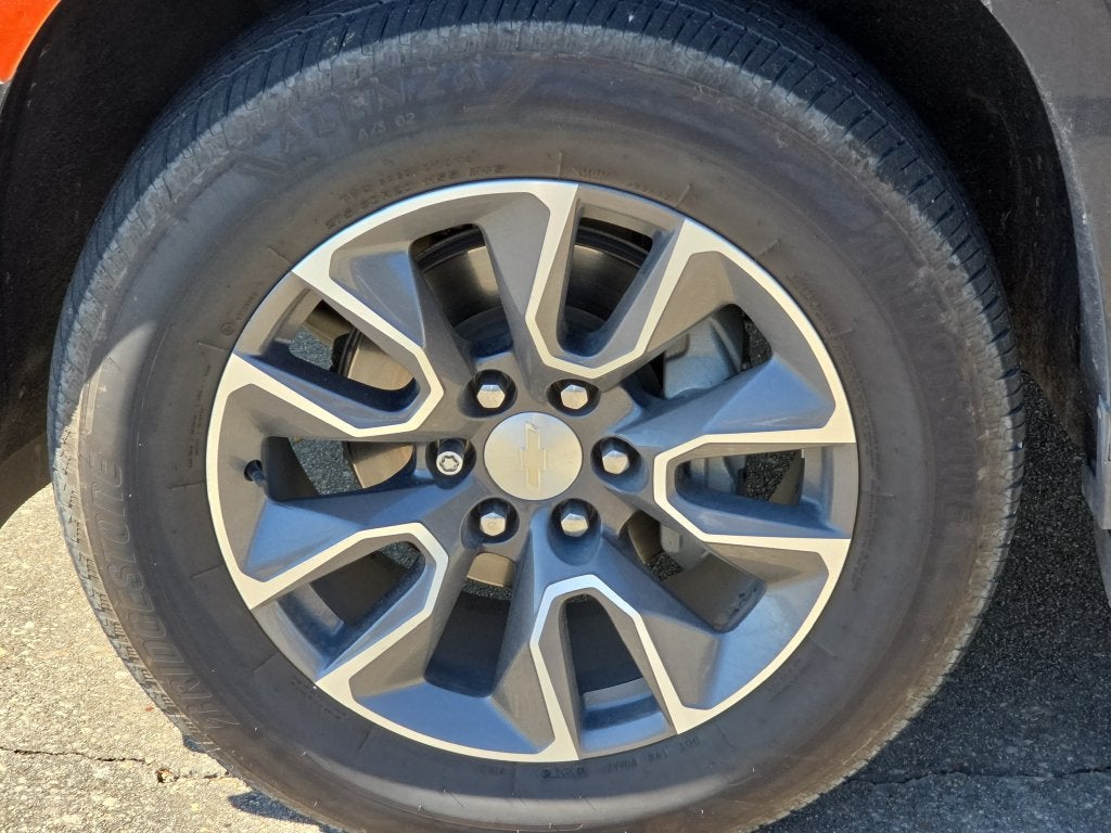 2022 Chevrolet Suburban LT