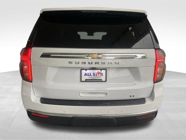 2024 Chevrolet Suburban LT