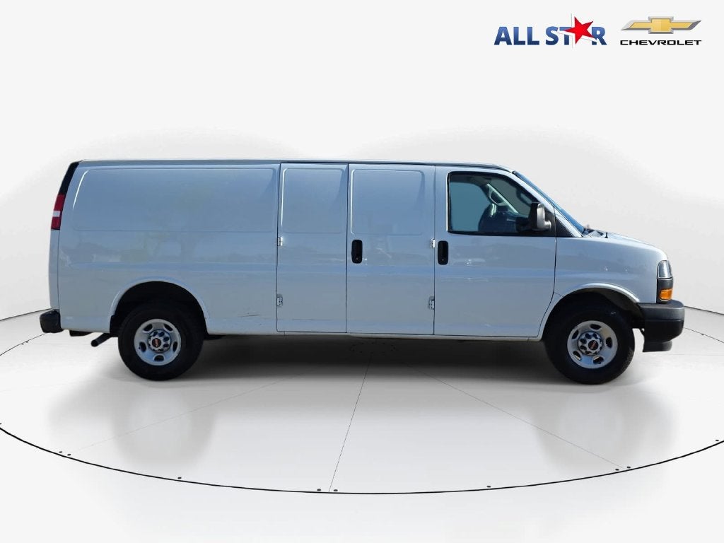 2022 GMC Savana Cargo 3500 CARGO