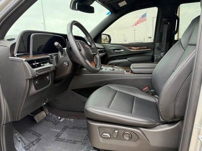 2024 Cadillac Escalade ESV Luxury