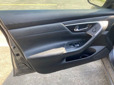 2017 Nissan Altima 2.5 SR
