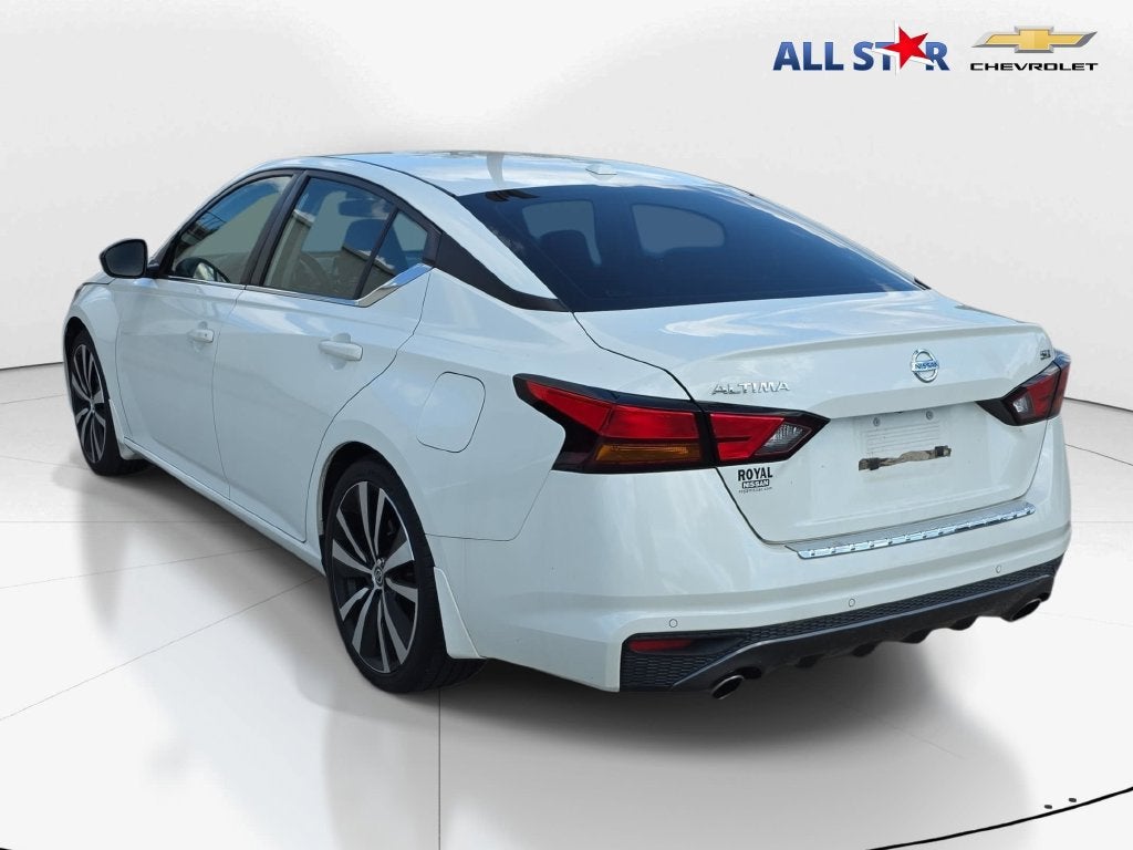 2022 Nissan Altima 2.5 SR