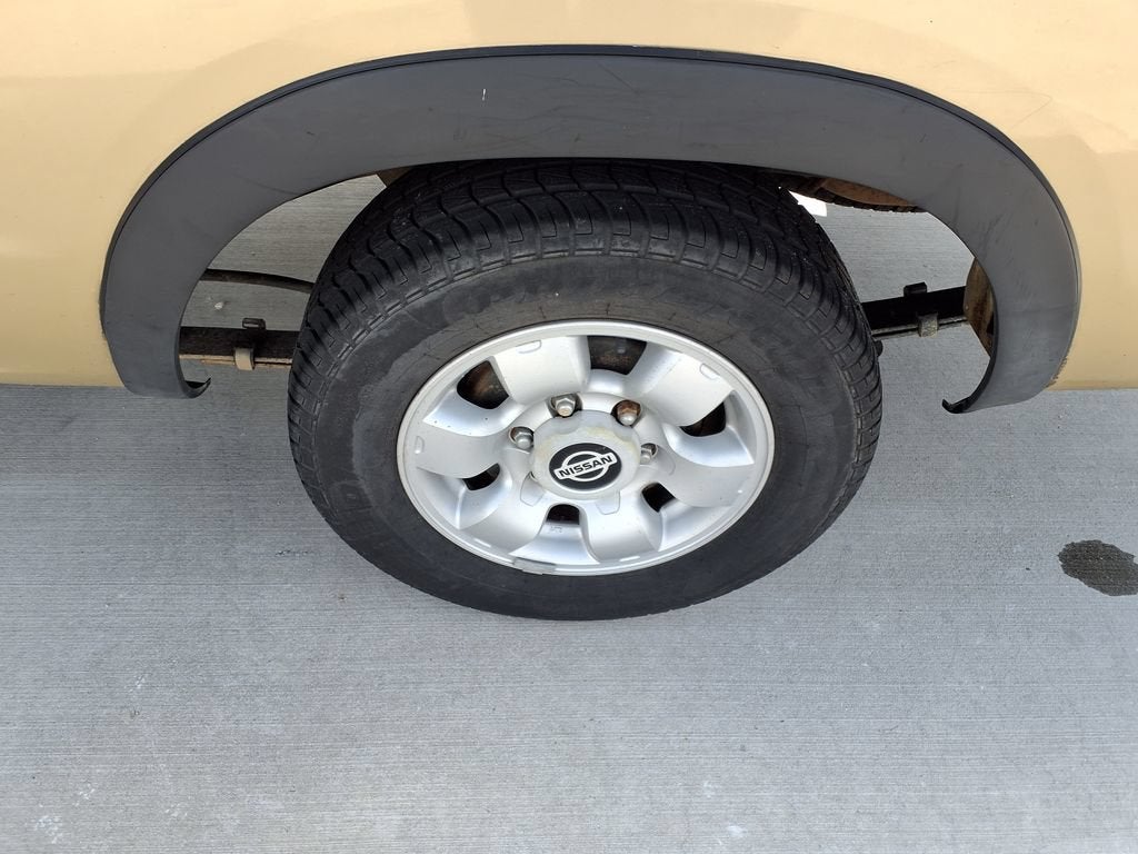 1998 Nissan Frontier 2WD XE