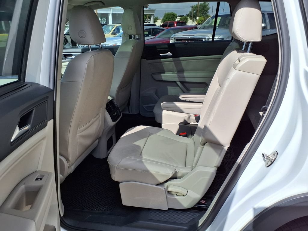 2021 Volkswagen Atlas 3.6L V6 SE w/Technology R-Line