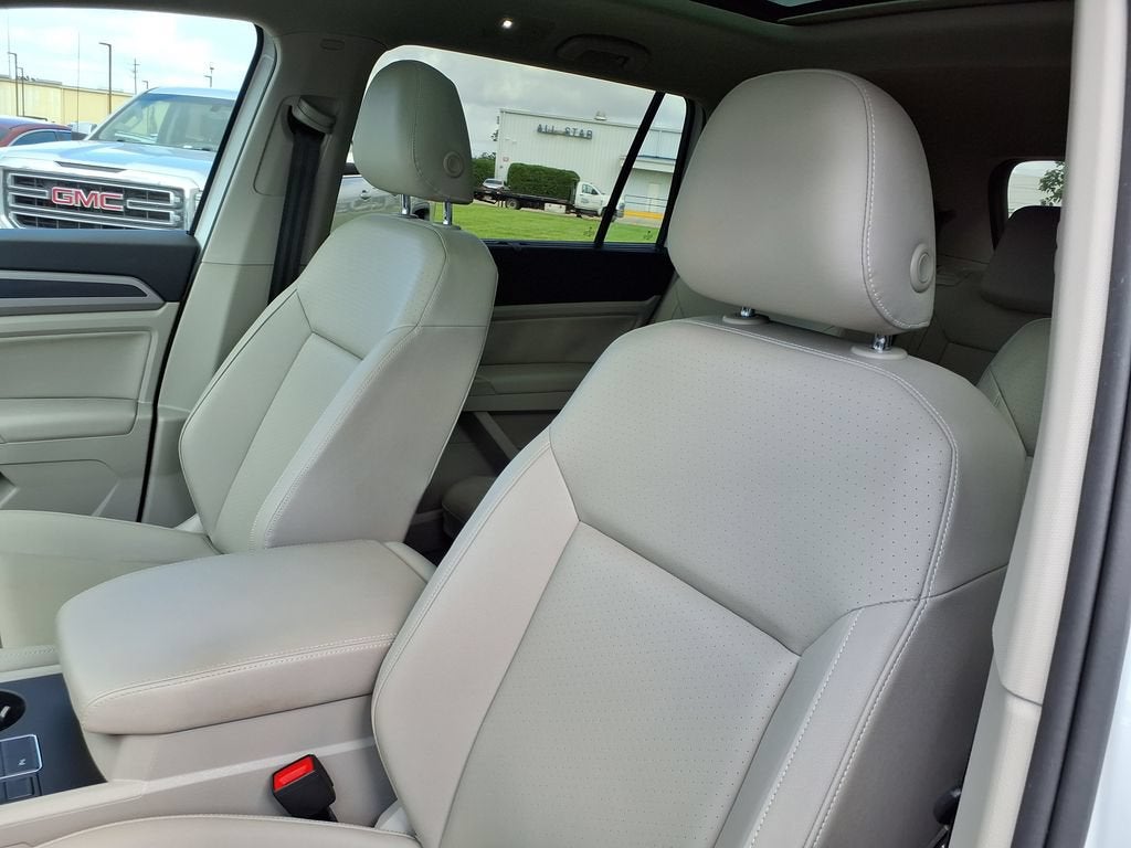 2021 Volkswagen Atlas 3.6L V6 SE w/Technology R-Line