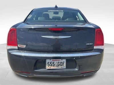 2015 Chrysler 300 Limited