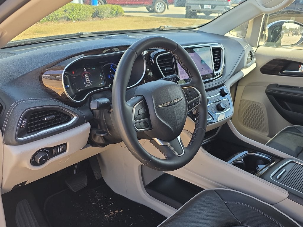 2023 Chrysler Pacifica Hybrid Limited