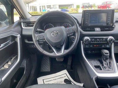 2022 Toyota RAV4 XLE