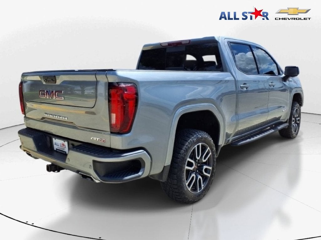 2025 GMC Sierra 1500 AT4