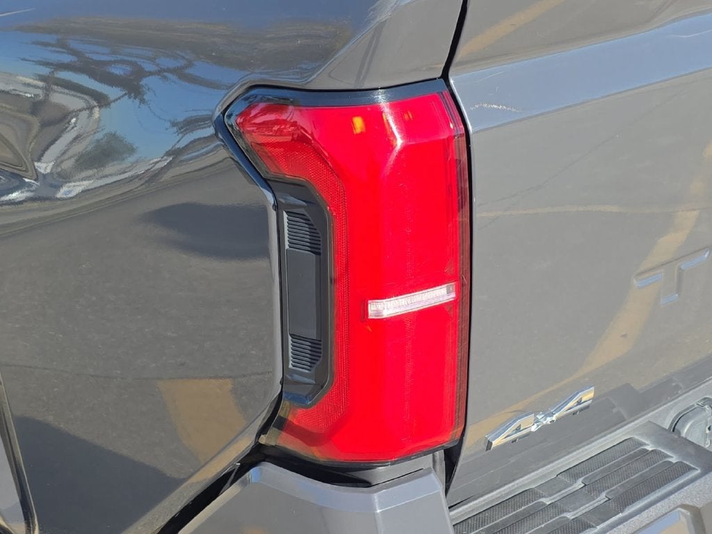 2025 Toyota Tacoma 4WD SR