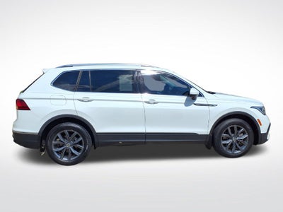 2022 Volkswagen Tiguan SE