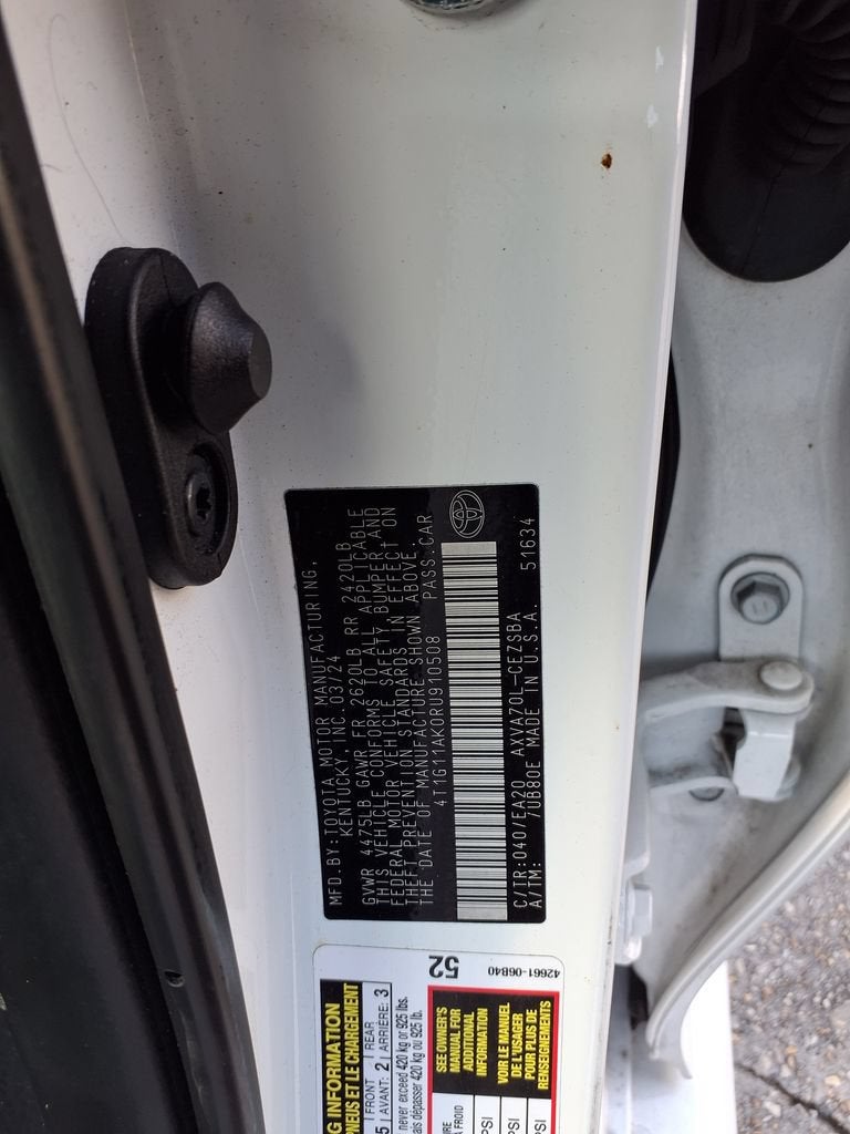 2024 Toyota Camry SE