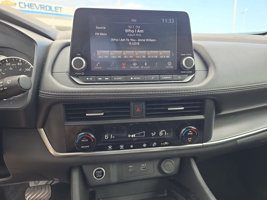 2023 Nissan Rogue SV