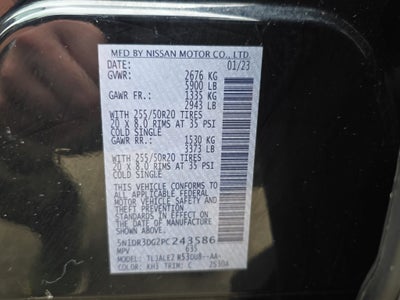 2023 Nissan Pathfinder Platinum