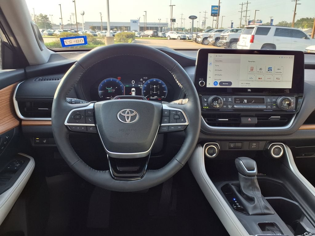 2025 Toyota Grand Highlander XLE