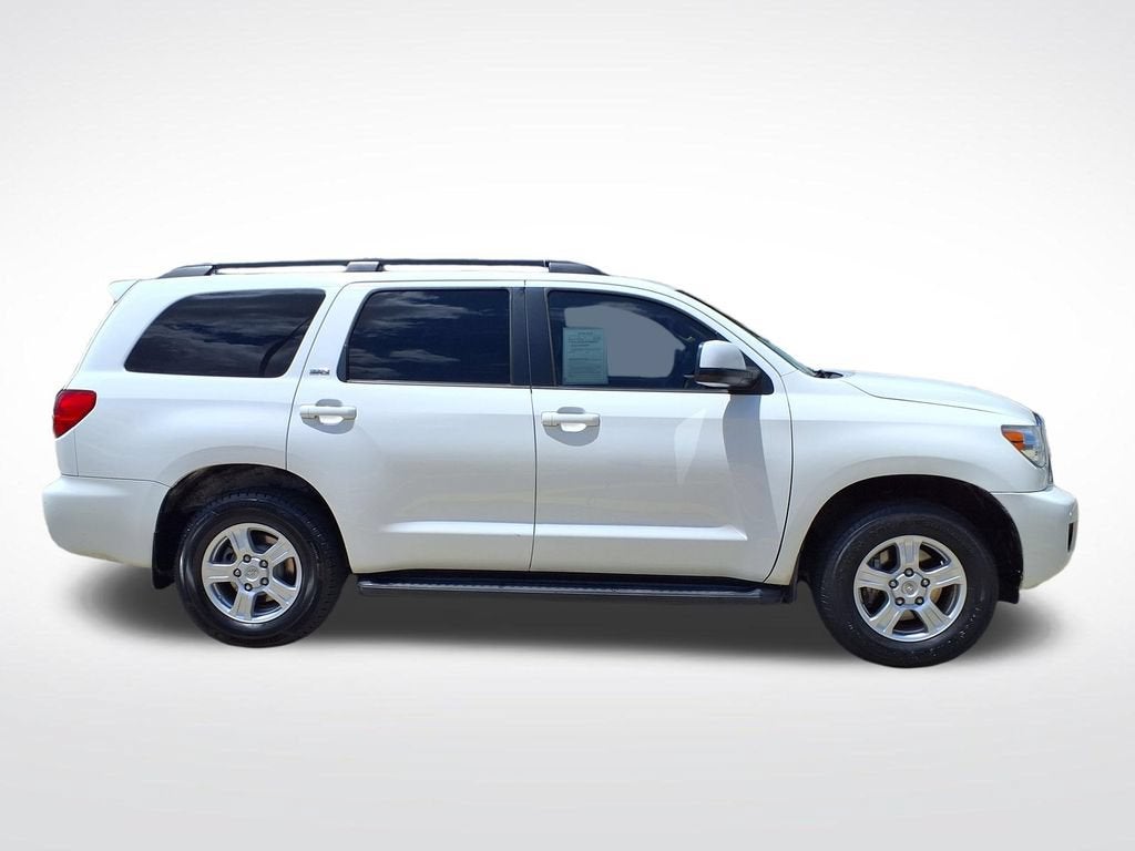 2017 Toyota Sequoia SR5