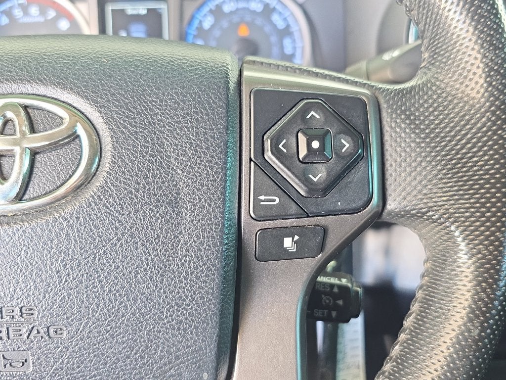 2016 Toyota Tacoma SR5