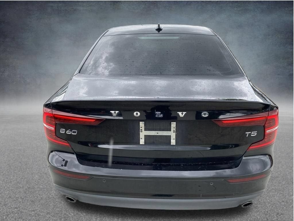 2020 Volvo S60 Momentum