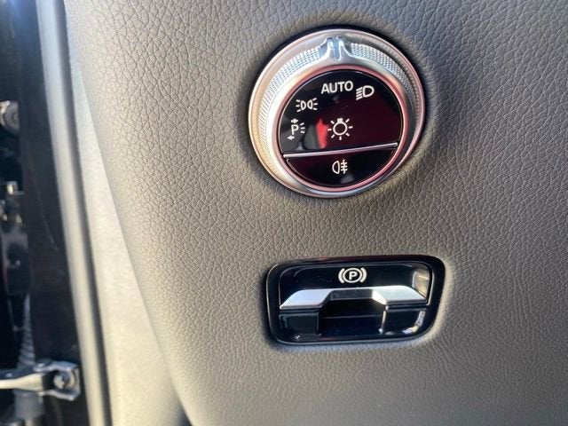 2025 Mercedes-Benz GLC GLC 300