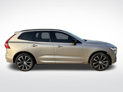 2025 Volvo XC60 Plus