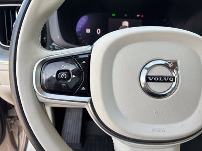 2025 Volvo XC60 Plus