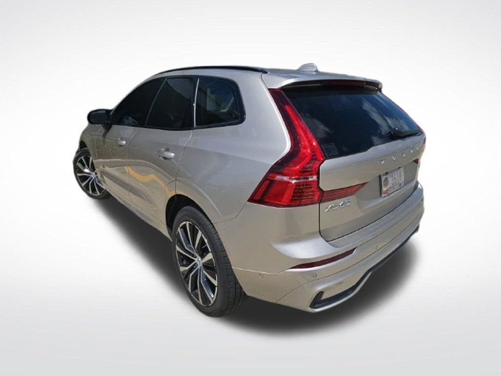 2025 Volvo XC60 Plus