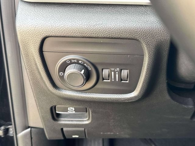 2022 Jeep Grand Cherokee L Altitude