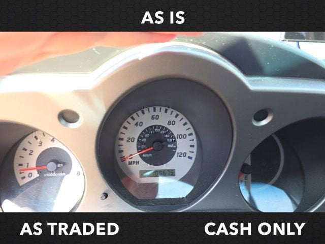 2004 Nissan Frontier 2WD LE