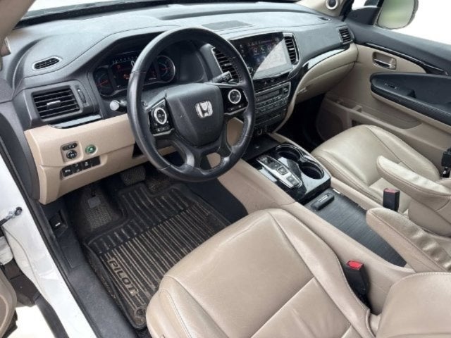 2022 Honda Pilot Touring 7-Passenger