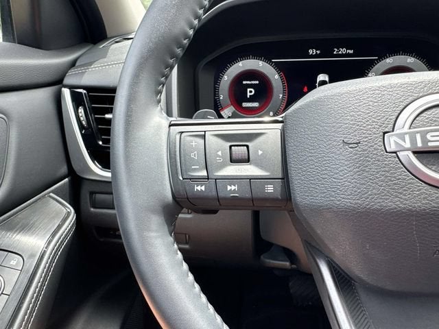 2025 Nissan Rogue SL