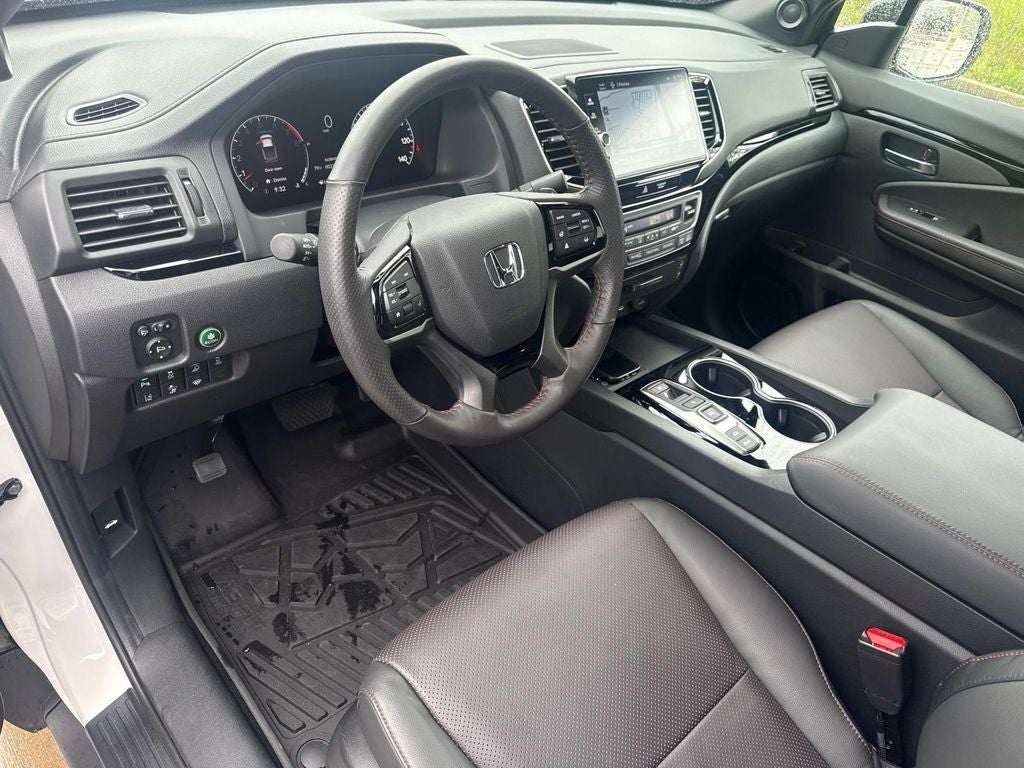 2025 Honda Ridgeline Black Edition