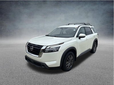 2023 Nissan Pathfinder SV