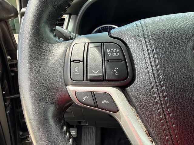 2018 Toyota Highlander Limited Platinum