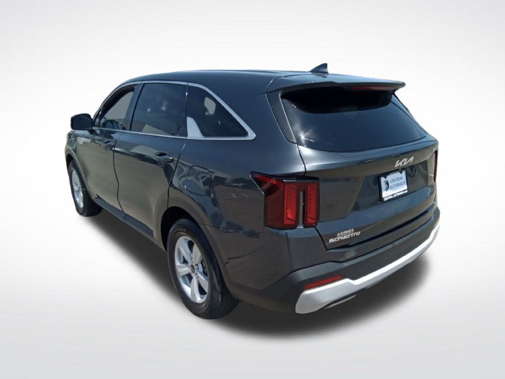 2024 Kia Sorento LX