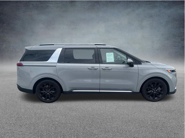 2022 Kia Carnival SX