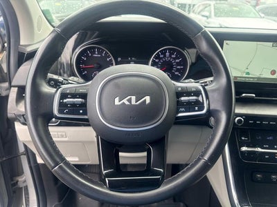 2022 Kia Carnival SX