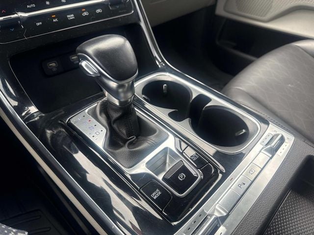 2022 Kia Carnival SX
