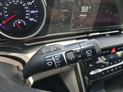 2022 Kia Carnival SX